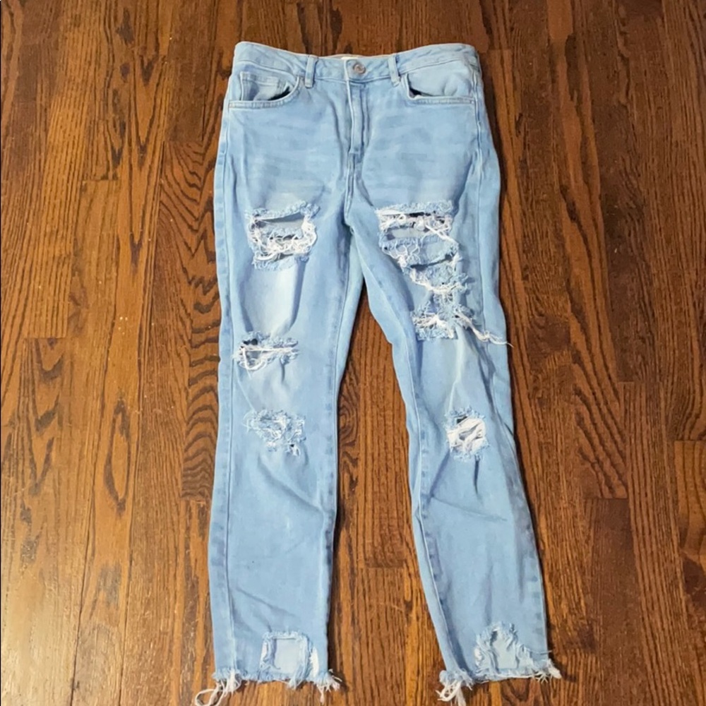 Forever 21 brand boyfriend style jeans- size 28